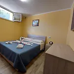 Casa Tra Mare E Oliveti Hébergement de vacances Caprioli
