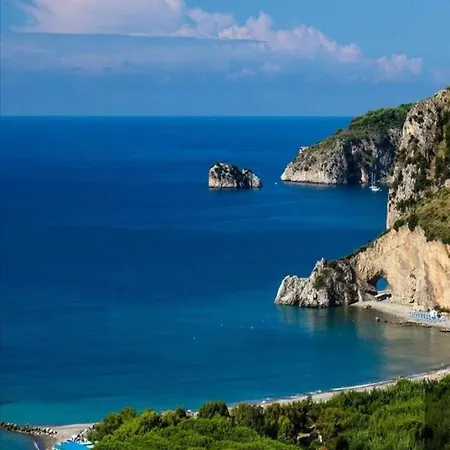 Casa Tra Mare E Oliveti * カプリオーリ