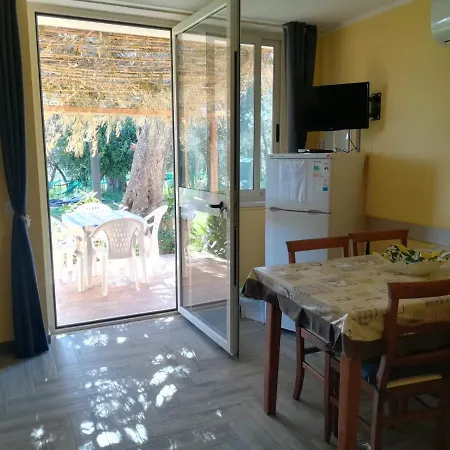 別荘 Casa Tra Mare E Oliveti カプリオーリ